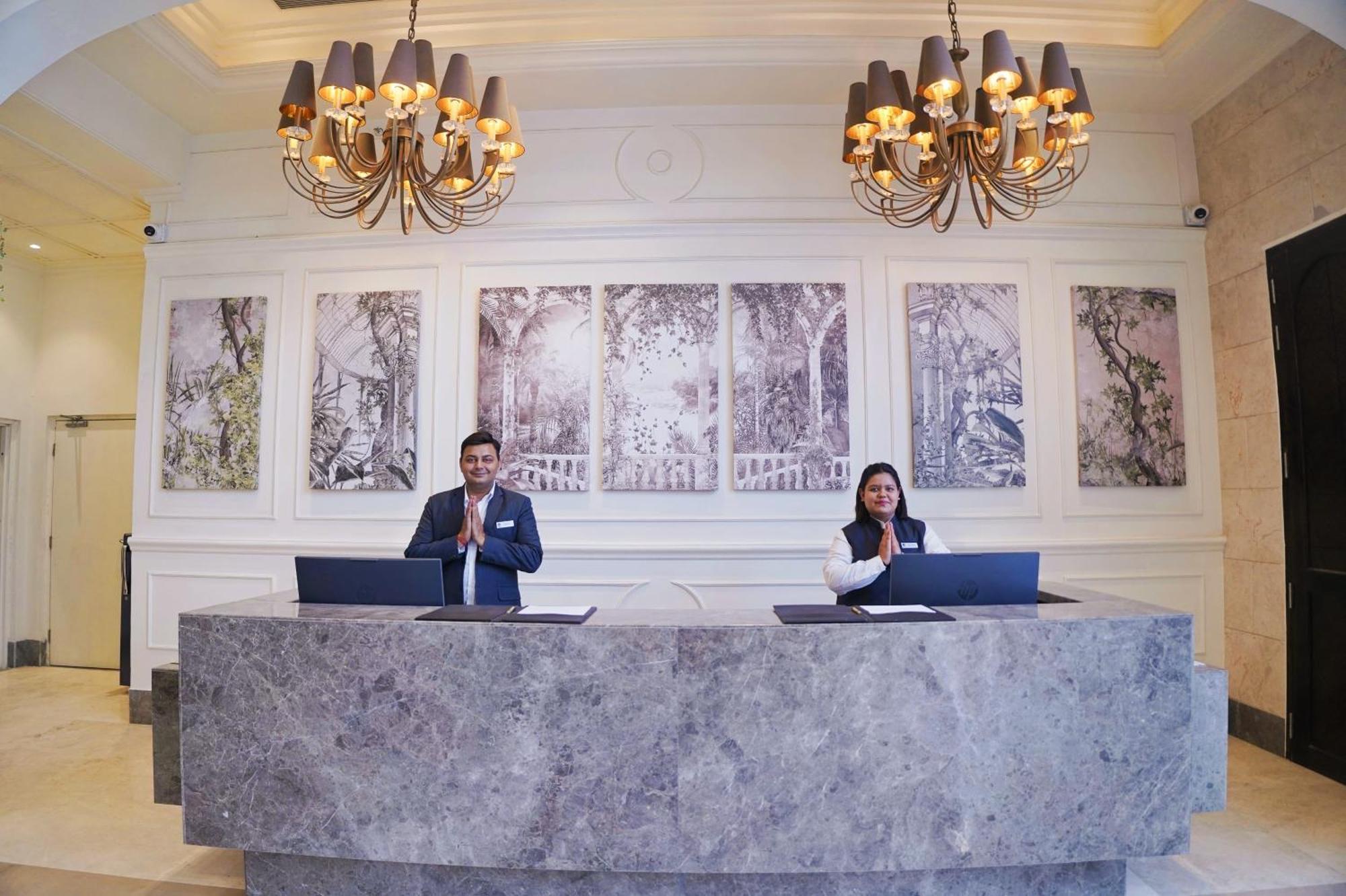 Rhythm Gurugram Hotel & Suites, Sohna Road Гургаон Экстерьер фото