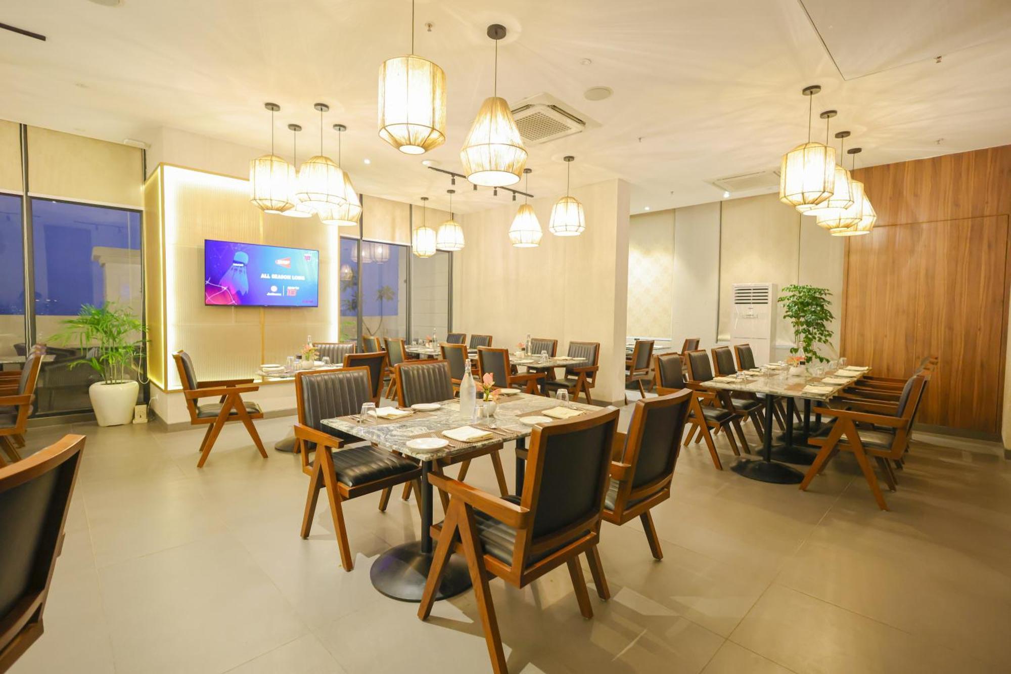 Rhythm Gurugram Hotel & Suites, Sohna Road Гургаон Экстерьер фото